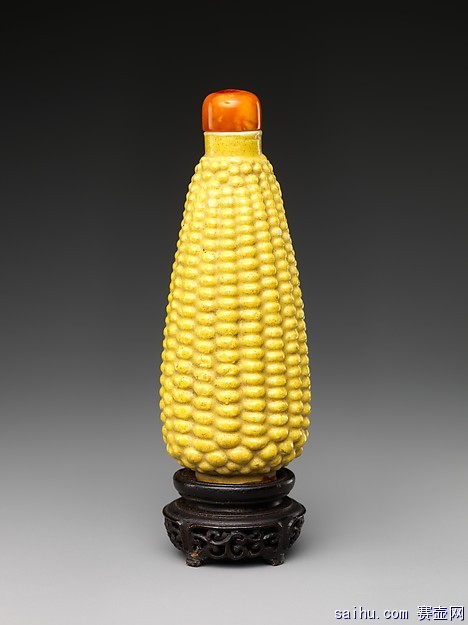 瓷鼻烟壶，清代，现藏于美国大都会博物馆，Edmund C. Converse捐赠2.jpg